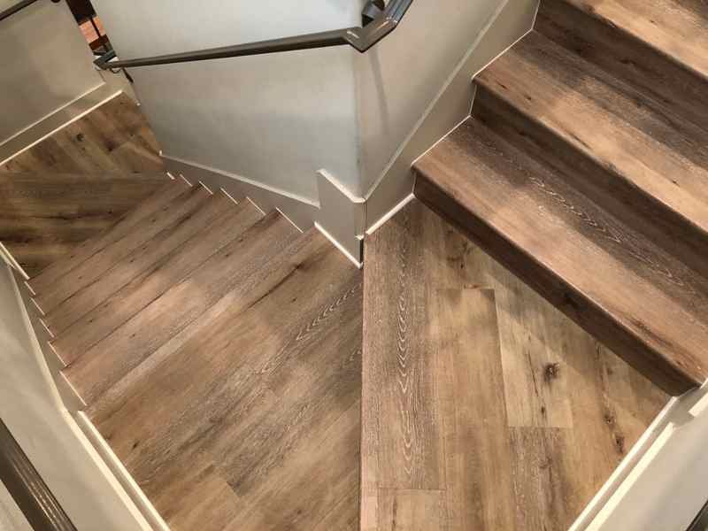 Escaleras en madera