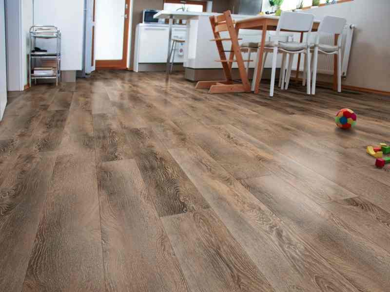 Piso laminado PVC Marron austin