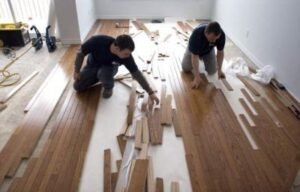 Instalación de pisos de madera maciza